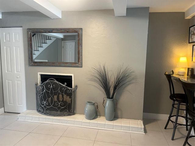 Home for rent at 2113 NE 44th St - photo 5544248