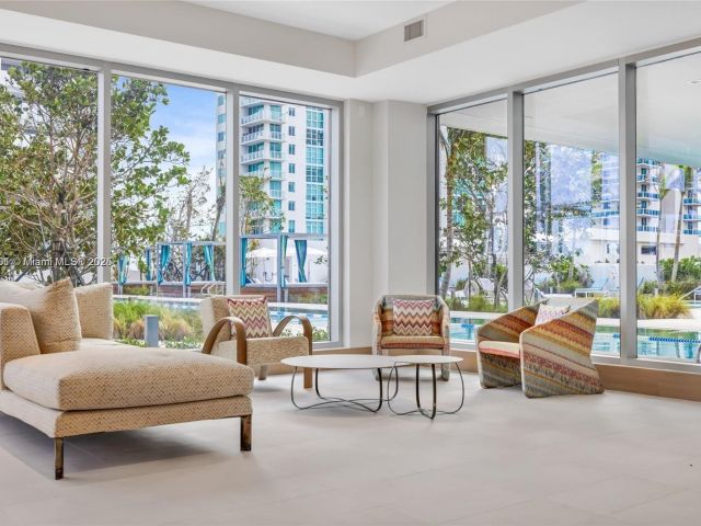 Apartment for sale  Unit #2001 - photo 5789896