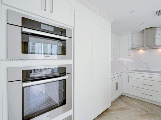 Apartment for rent  Unit #PH-07 - photo 5627789