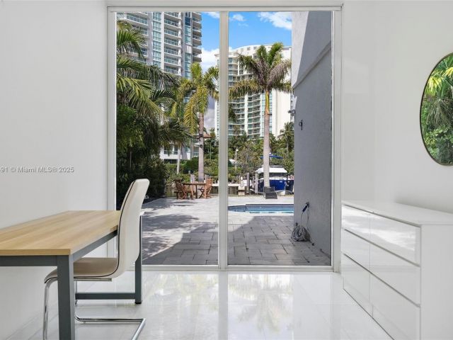 Home for sale at 201 Atlantic Ave - photo 5572329