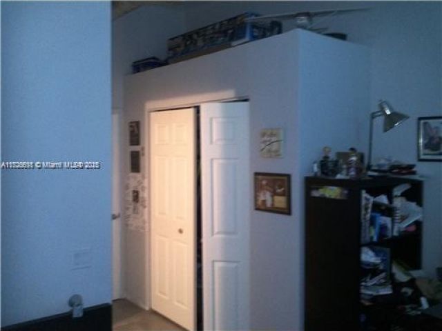 Apartment for sale  Unit #301 - photo 5563980