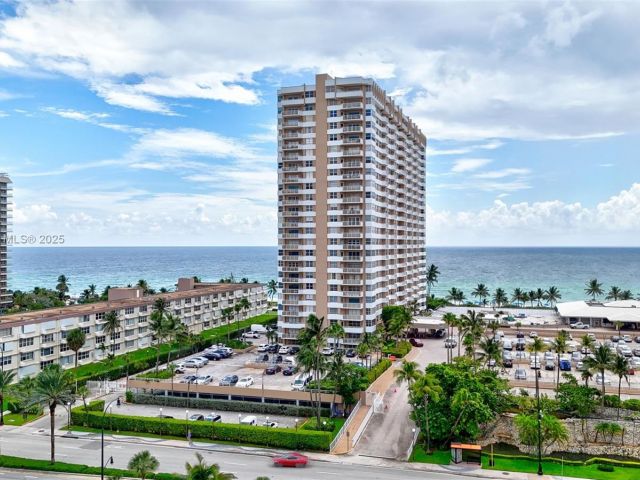 Apartment for sale  Unit #6B - photo 5676953