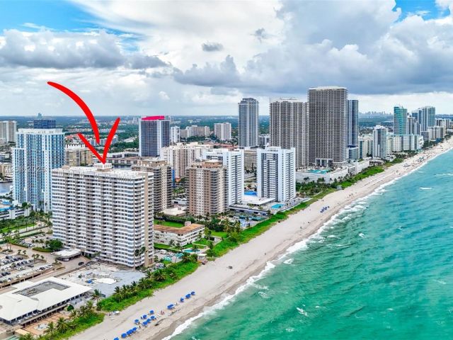 1-bedroom condo for sale in Hallandale Beach - 1950 S OCEAN DR. 6B - MondialRealty