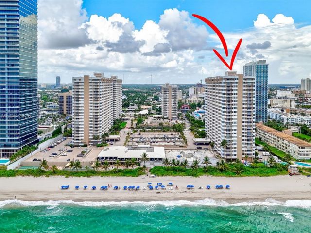 1-bedroom condo for sale in Hallandale Beach - 1950 S OCEAN DR. 6B - MondialRealty
