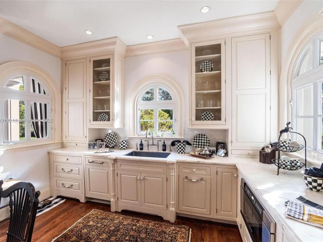 Home for sale at 1033 Hardee Rd - photo 5888733