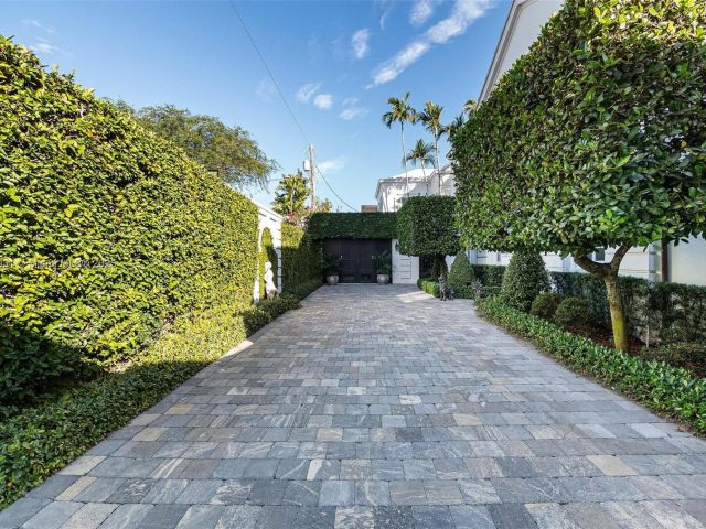 Home for sale at 1033 Hardee Rd - photo 5888746