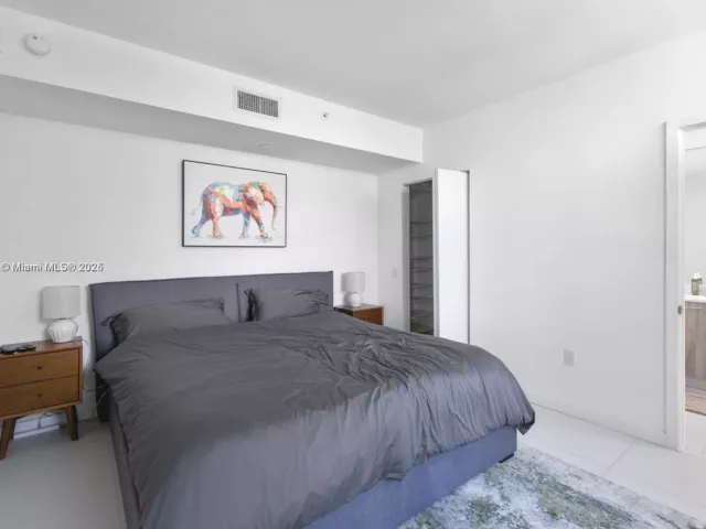 2-bedroom condo for sale in Miami - 501 NE 31st St 2109 - MondialRealty