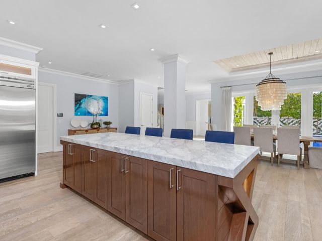 Home for sale at 222 Arlington Road - photo 5751317