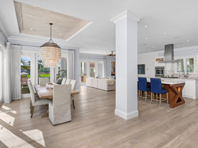 Home for sale at 222 Arlington Road - photo 5751321