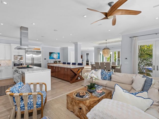 Home for sale at 222 Arlington Road - photo 5751324