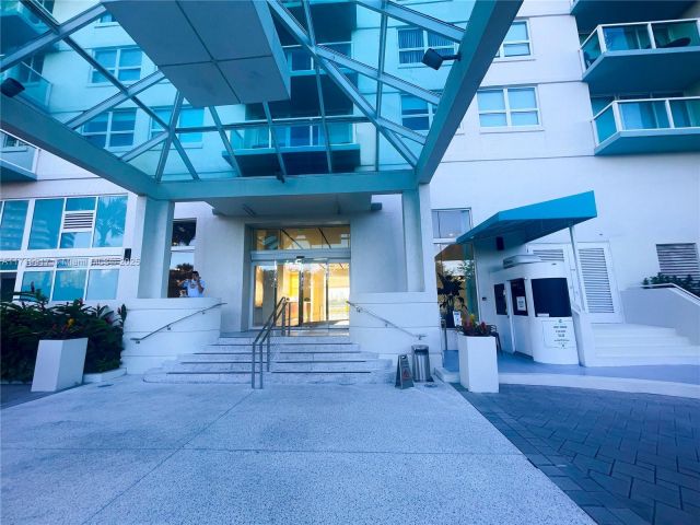 Apartment for sale  Unit #1811 - photo 5607314