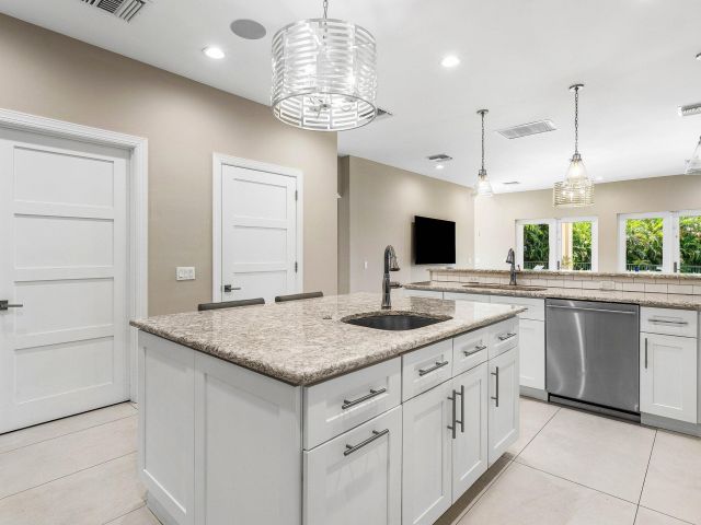 Home for sale at 1400 Lake Drive - photo 6741169