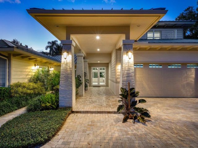 Home for sale at 1400 Lake Drive - photo 6741182