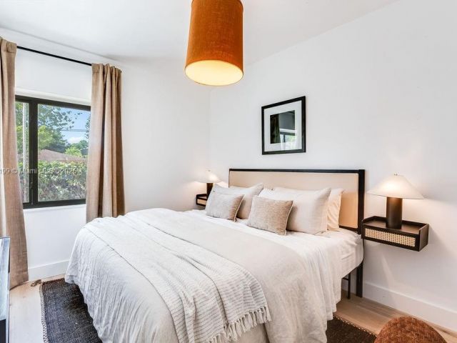 Home for rent at 235 NW 50th St - photo 5765203