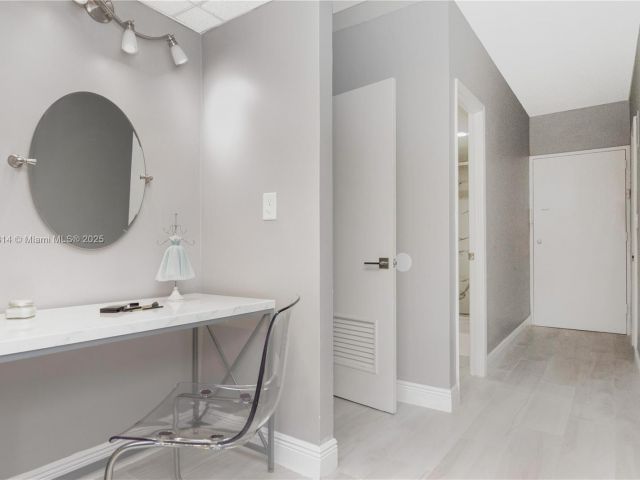 Apartment for sale  Unit #227 - photo 5648275