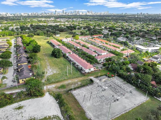 Home for sale at 1007 NE 208th St 1007 - photo 5796280