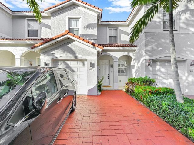 Home for sale at 1007 NE 208th St 1007 - photo 5796290