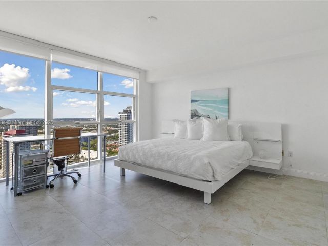 Apartment for rent  Unit #4507 - photo 5673206