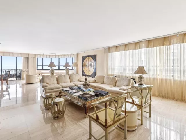 3-bedroom condo for sale in Bal Harbour - 10175 Collins Ave 1202 - MondialRealty