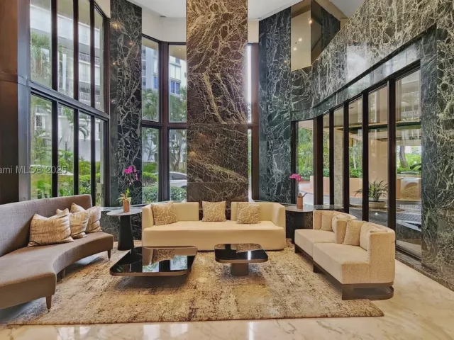 3-bedroom condo for sale in Bal Harbour - 10175 Collins Ave 1202 - MondialRealty