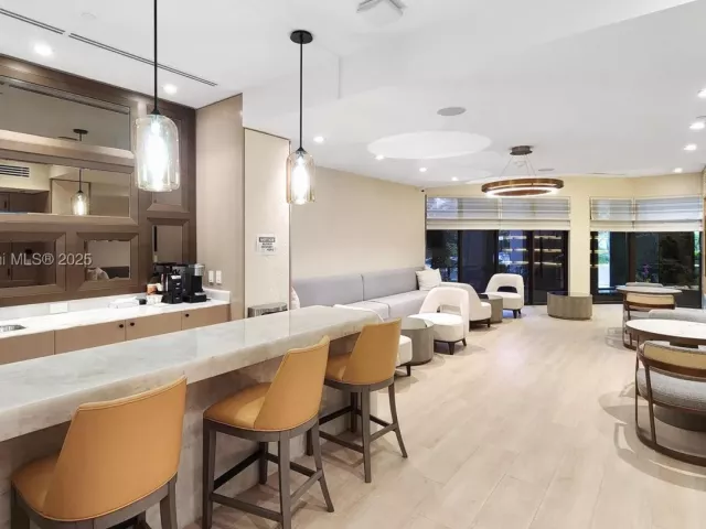 3-bedroom condo for sale in Bal Harbour - 10175 Collins Ave 1202 - MondialRealty