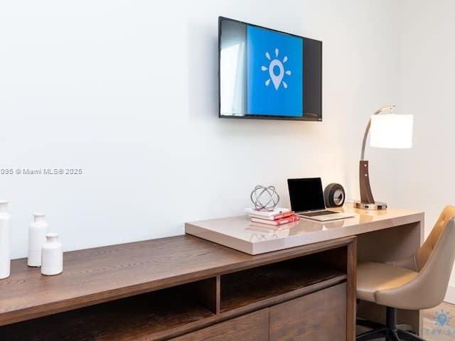 1-bedroom condo for sale in Hollywood - 777 N Ocean Dr S228 - MondialRealty