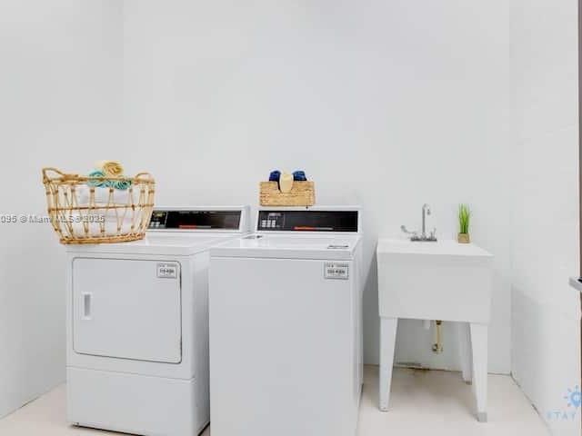 1-bedroom condo for sale in Hollywood - 777 N Ocean Dr S228 - MondialRealty