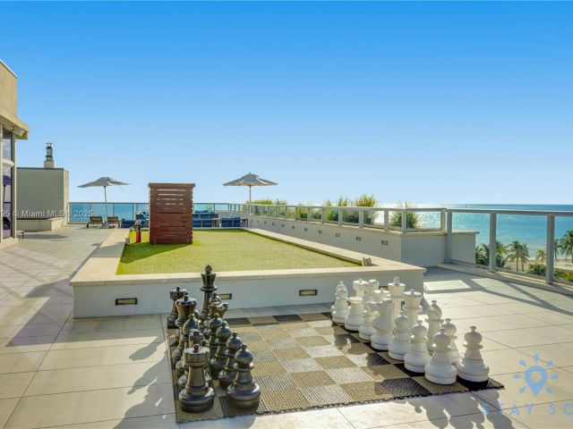 1-bedroom condo for sale in Hollywood - 777 N Ocean Dr S228 - MondialRealty