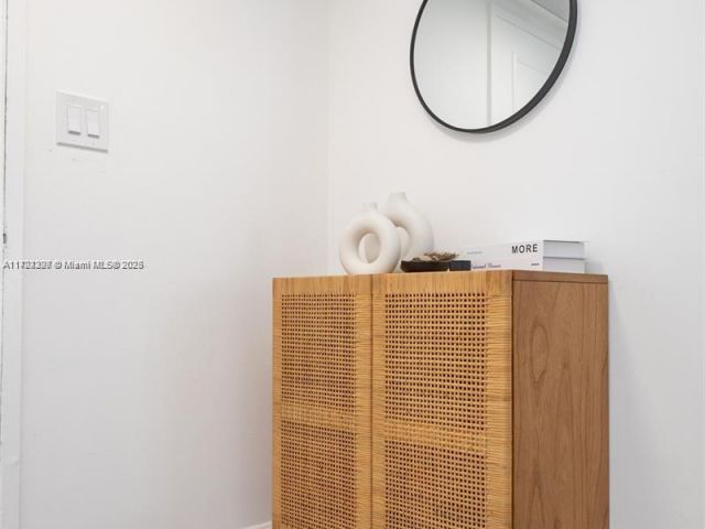 Apartment for rent  Unit #812 - photo 6140511