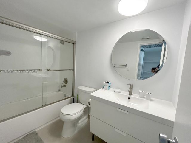 Apartment for sale  Unit #926 - photo 5692539