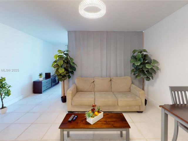 Apartment for sale  Unit #1410 - photo 5679686