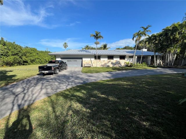 Home for sale at 14501 SW 67th Ave - photo 5560377