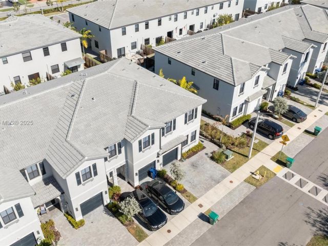 Home for sale at 13073 SW 286th Way 13073 - photo 5599710