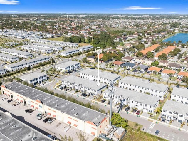 Home for sale at 13073 SW 286th Way 13073 - photo 5599715