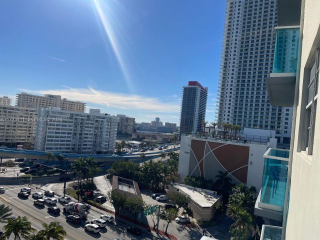 1-bedroom condo for rent in Hollywood - 4001 S Ocean Dr 10D - MondialRealty