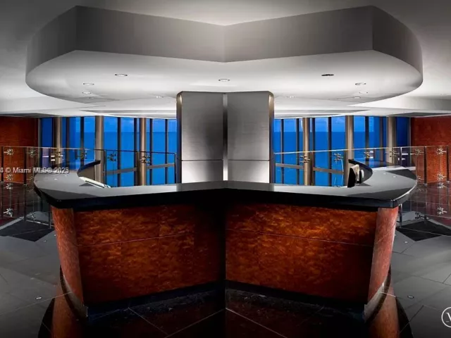 Apartment for rent  Unit #4101 - photo 5670528