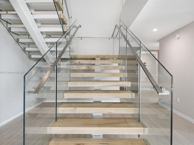 Apartment for sale  Unit #PH 5411 - photo 5640610