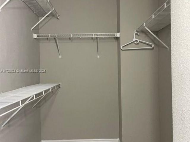 Apartment for sale  Unit #1131 - photo 5634470