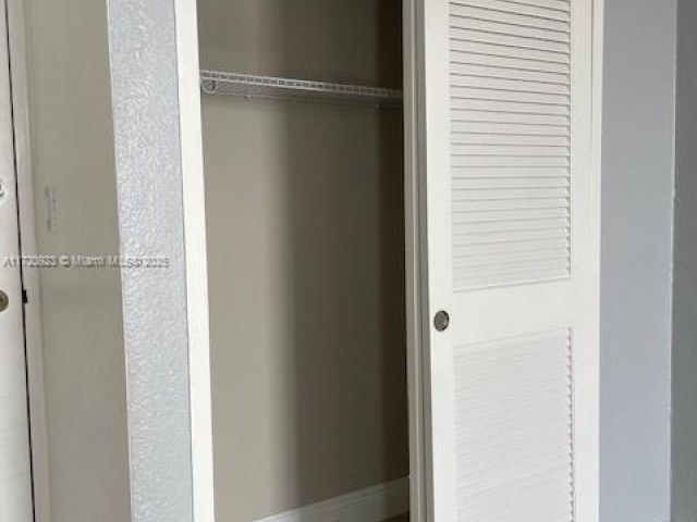 Apartment for sale  Unit #1131 - photo 5634478