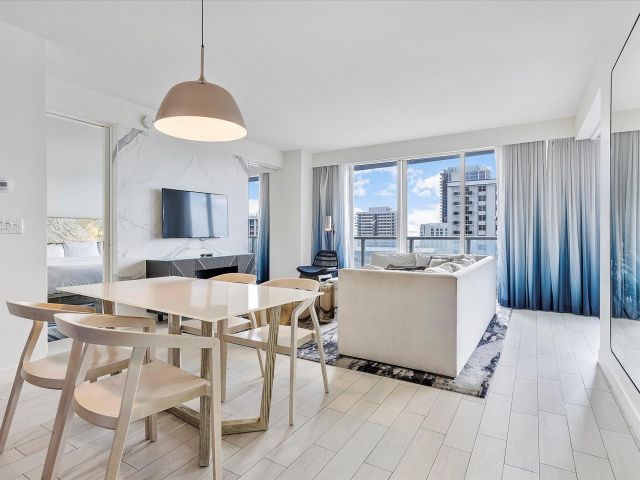 Apartment for sale  Unit #905 - photo 6265052