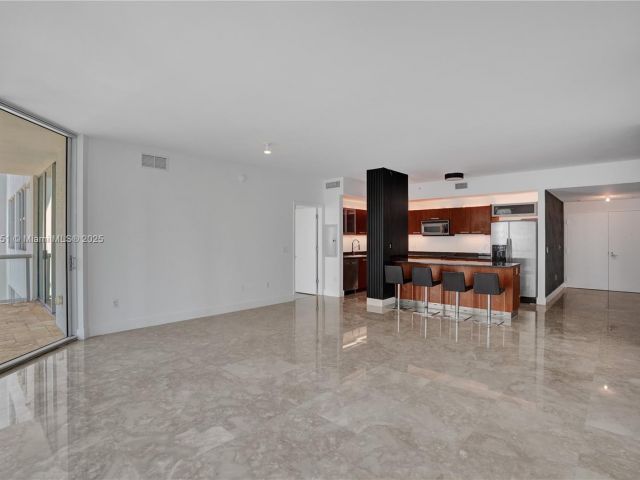 Apartment for sale  Unit #2-803 - photo 5683213