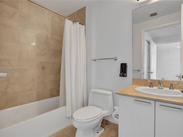 Apartment for sale  Unit #2-803 - photo 5683215