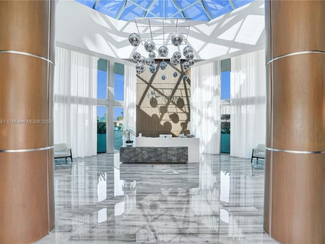 Apartment for sale  Unit #2-803 - photo 5683227