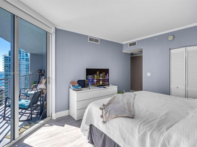 Apartment for sale  Unit #3726 - photo 5638499