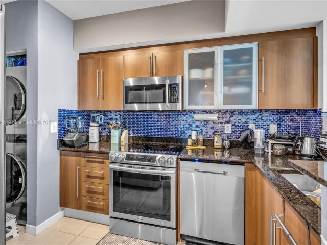 Apartment for sale  Unit #3726 - photo 5638512