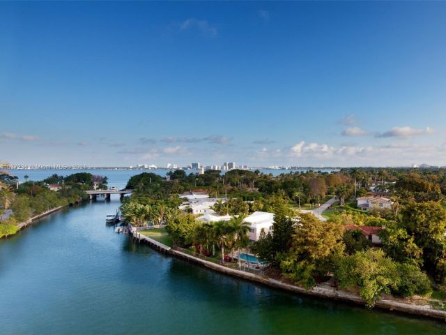 Apartment for rent  Unit #717 - photo 6829634