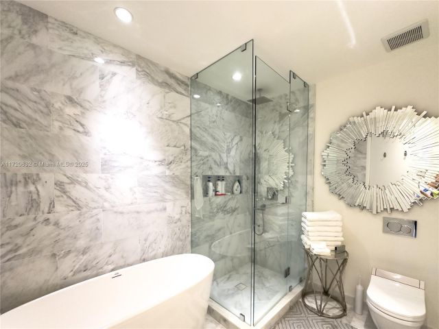 Apartment for sale  Unit #4503 - photo 5612598