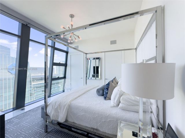 Apartment for sale  Unit #4503 - photo 5612604