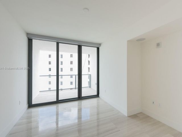 Apartment for sale  Unit #2103 - photo 5612578