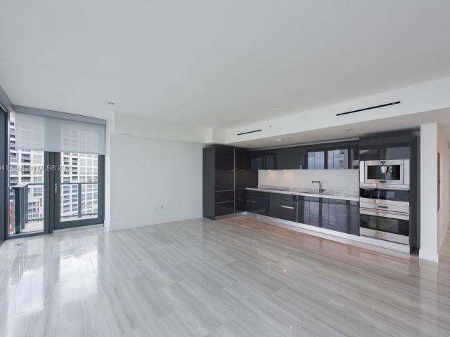 Apartment for sale  Unit #2103 - photo 5612582